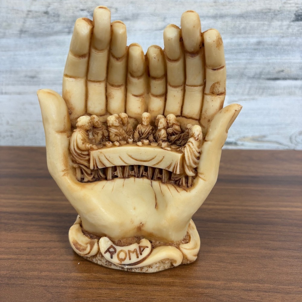 Jesus and His disciplesThe Last Supper Alabaster Cupped Hands Vintage Rome Italy